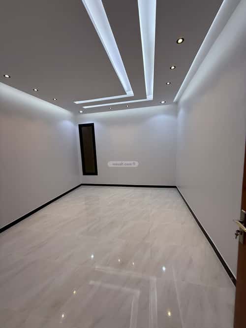 فيلا 375 متر مربع شرقية على شارع 15م الفنار، الجموم - بحرة