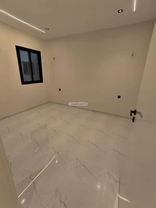 Villa 338 SQM Facing East on 15m Width Street Al Wasat District, Alttayif