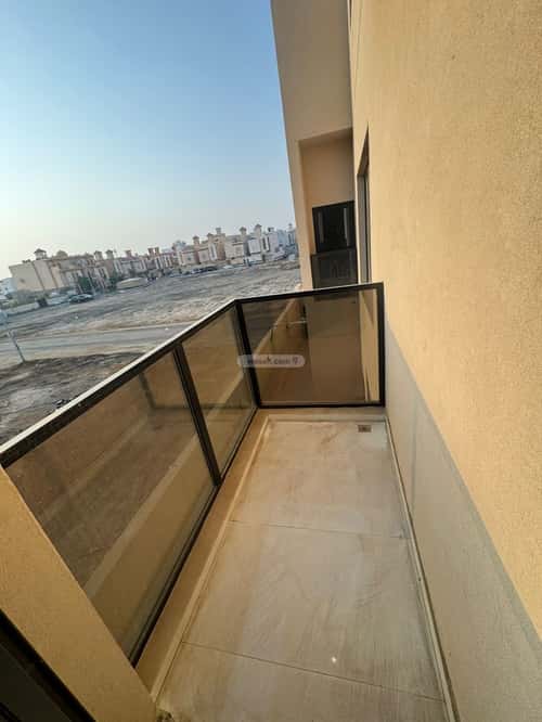 فيلا 312 متر مربع شمالية على شارع 15م الياقوت، شمال جدة، جدة