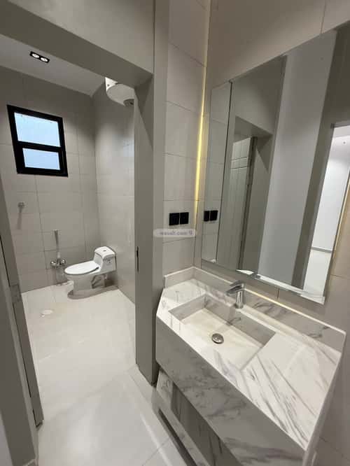 شقة 5 غرف في الجنادرية