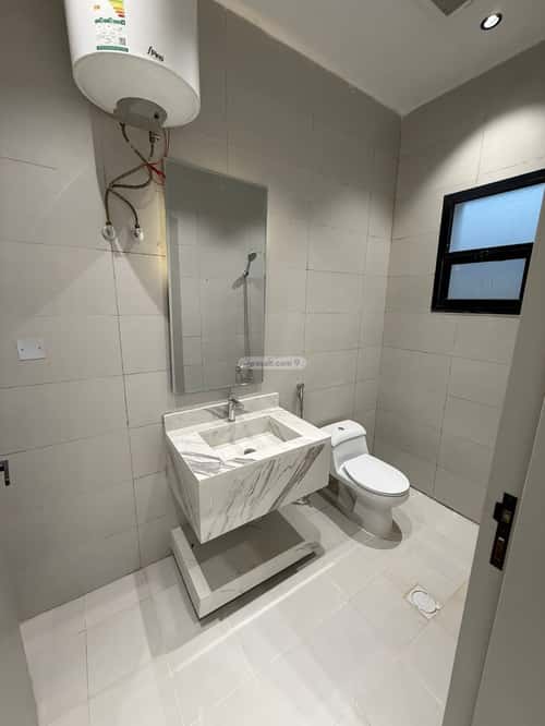 شقة 98 متر مربع ب 5 غرف الجنادرية، شرق الرياض، الرياض