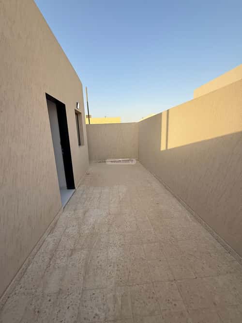 شقة ب 6 غرف الجنادرية، شرق الرياض، الرياض