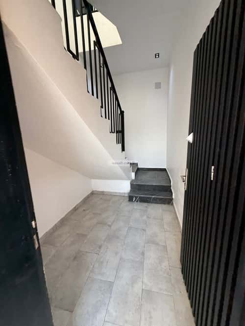 Apartment with 6 Bedrooms Al-Janadriyah, East Riyadh, Riyadh