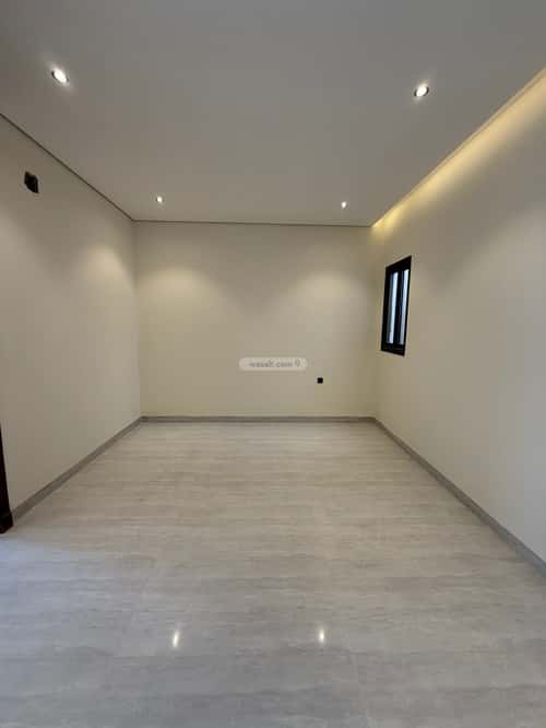 شقة 6 غرف في الجنادرية