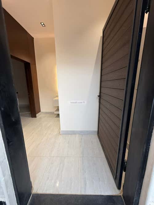 دور ب 5 غرف الندوة، شرق الرياض، الرياض