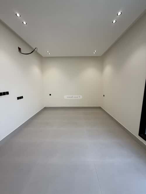 Apartment 258 SQM with 5 Bedrooms Al-Janadriyah, East Riyadh, Riyadh
