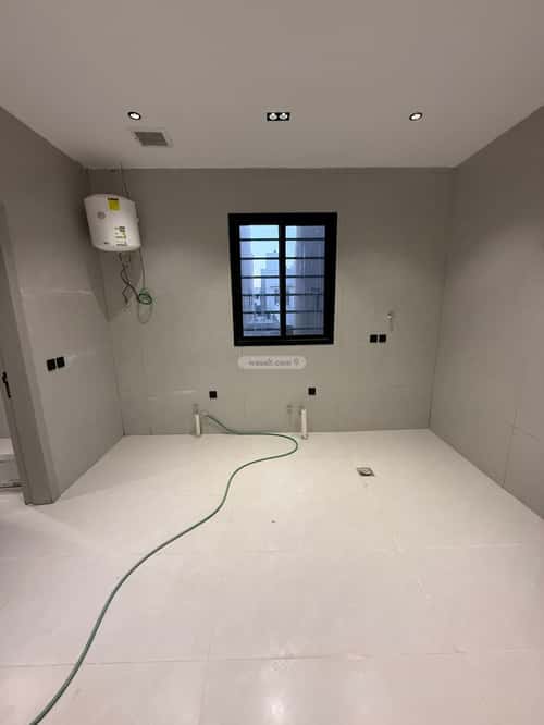 6 bedroom floor in Al Janadriyah