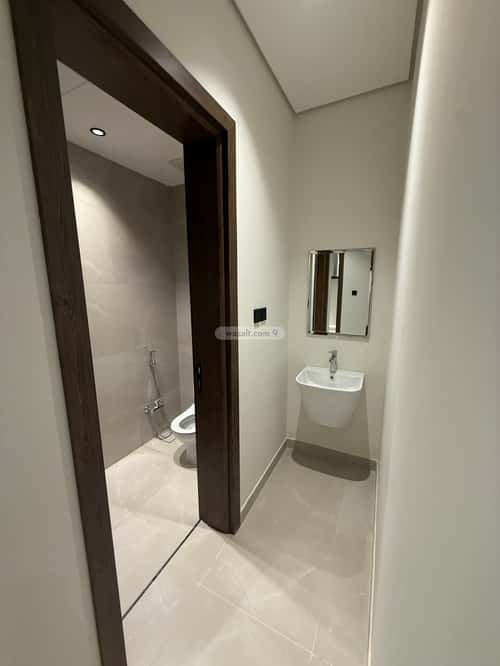 3 bedroom apartment in Dhahrat Laban