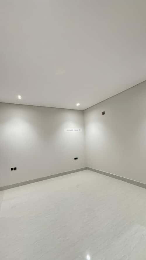 Floor 81.04 SQM with 3 Bedrooms Al-Janadriyah, East Riyadh, Riyadh