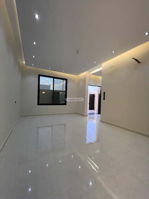 فيلا 350.23 متر مربع شمالية على شارع 15م الرحبة، الطائف