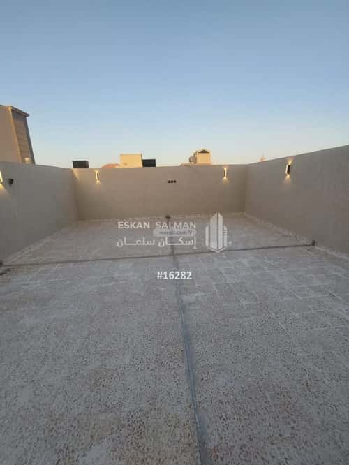 فيلا 300 متر مربع جنوبية على شارع 20م العوالي، غرب الرياض، الرياض