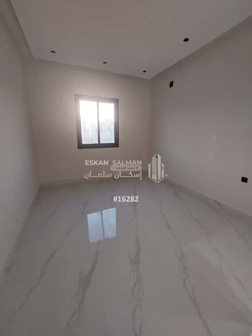 فيلا 300 متر مربع جنوبية على شارع 20م العوالي، غرب الرياض، الرياض