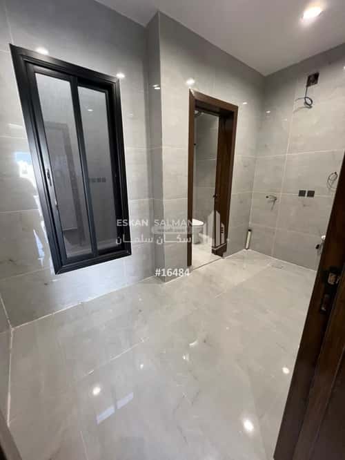 فيلا 312.57 متر مربع شرقية على شارع 20م الفاروق، وسط الرياض، الرياض