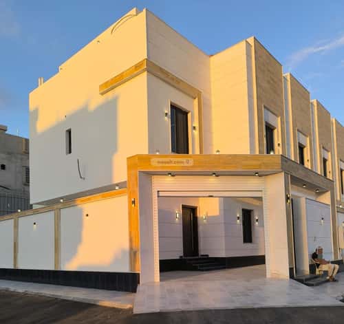 Villa 220 SQM facing East on 20m width street الصالحية، شرق جدة، جدة