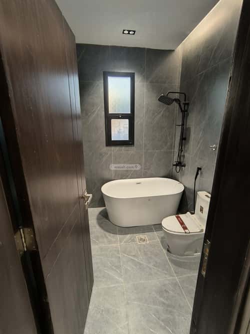 Villa 220 SQM facing East on 20m width street الصالحية، شرق جدة، جدة