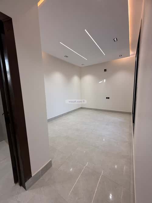 فيلا 177 متر مربع شرقية على شارع 15م الندوة، شرق الرياض، الرياض