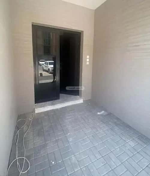 Building 550 SQM Facing West Ad-Dobbat, Central Riyadh, Riyadh