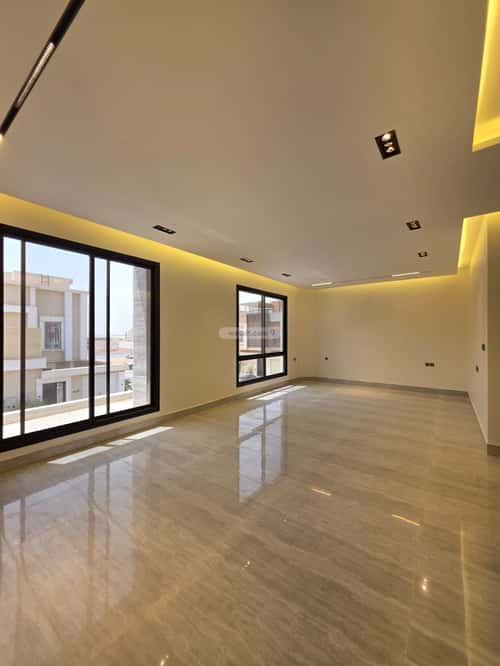 Villa 343.75 SQM Facing South East on 15m Width Street Ar-Rimal, East Riyadh, Riyadh