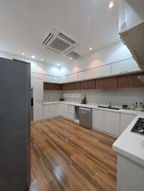 فيلا 450 متر مربع شمالية على شارع 18م المونسية، شرق الرياض، الرياض