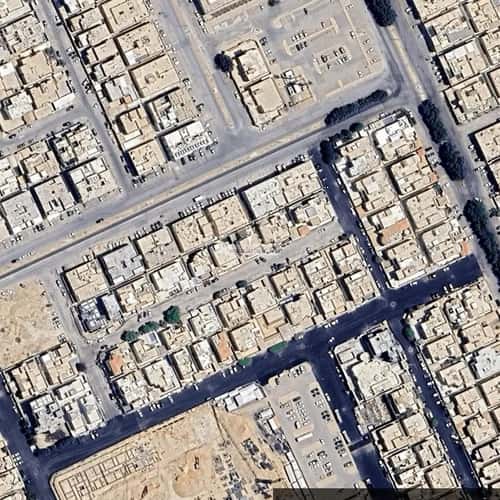 فيلا 396 متر مربع جنوبية على شارع 15م المروج، شمال الرياض، الرياض