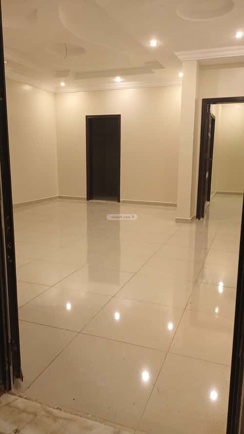 فيلا 300 متر مربع واجهة جنوبية ب 8 غرف طيبة، شمال جدة، جدة