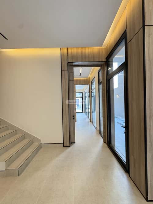 Villa 270 SQM with 1 Apartment Facing North Al- Nadwah, East Riyadh, Riyadh