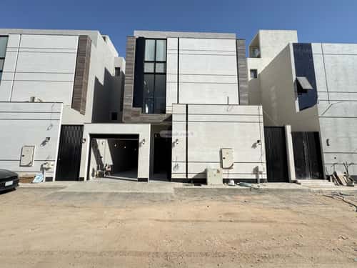 Villa 270 SQM with 1 Apartment Facing North Al- Nadwah, East Riyadh, Riyadh