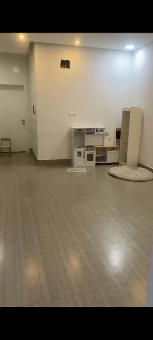 فيلا 315 متر مربع جنوبية على شارع 15م طيبة، الدمام