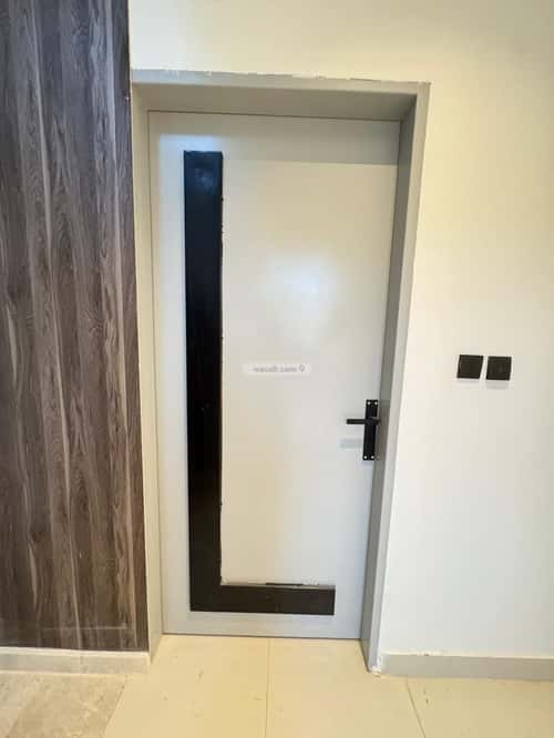 Floor with 4 Bedrooms Al-Khaleej, East Riyadh, Riyadh