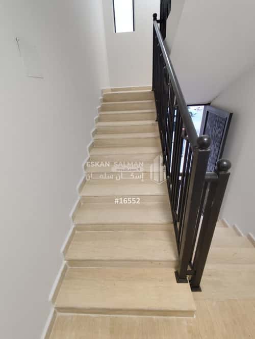 Apartment with 5 Bedrooms Okaz, South Riyadh, Riyadh
