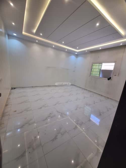 Villa 321 SQM Facing East with 8 Bedrooms Al-Janadriyah, East Riyadh, Riyadh