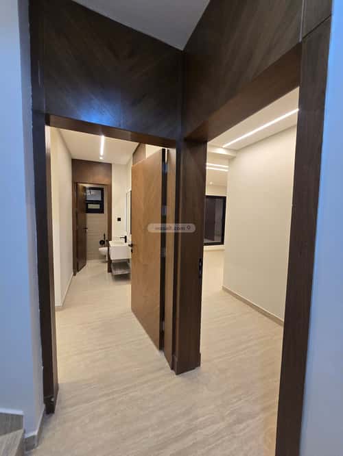 Floor with 5 Bedrooms Twaeeq, West Riyadh, Riyadh