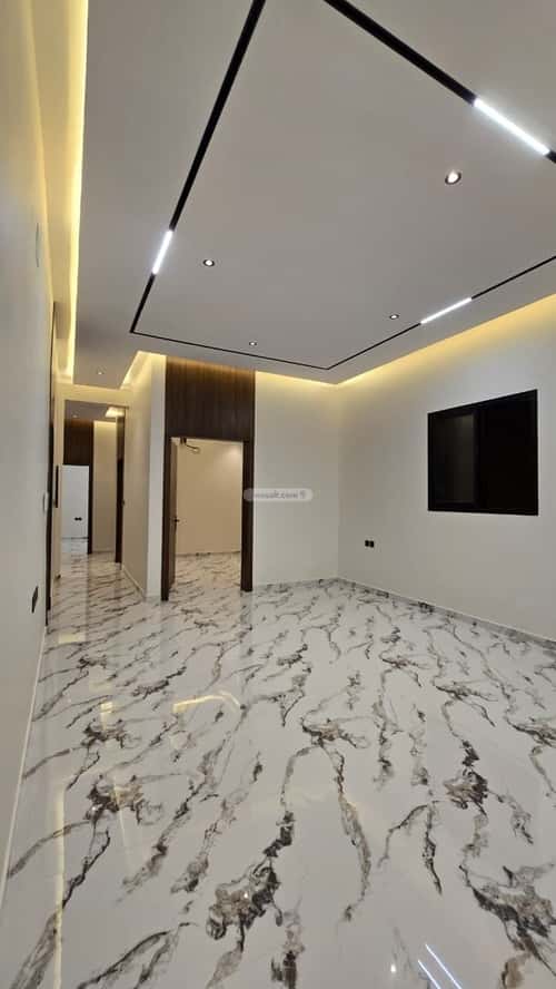 Floor with 5 Bedrooms Bader, South Riyadh, Riyadh