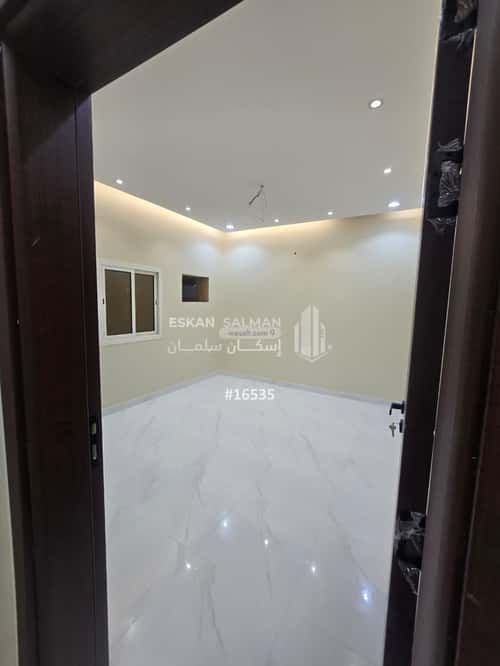 Apartment with 5 Bedrooms Al Nuzha, Samith