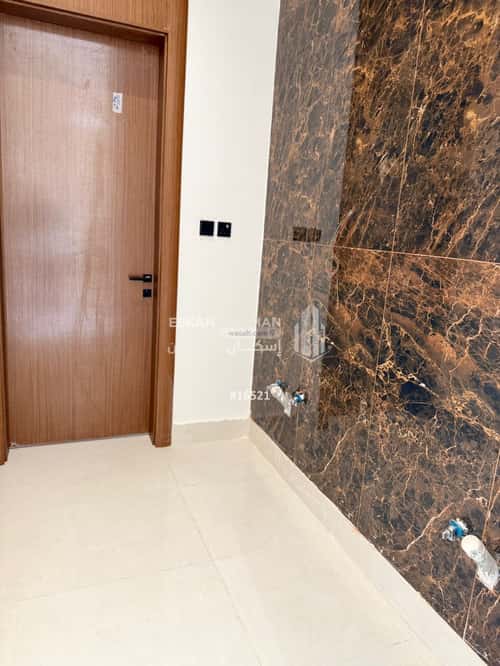 فيلا 266.5 متر مربع جنوبية شرقية على شارع 20م الرمال، شرق الرياض، الرياض