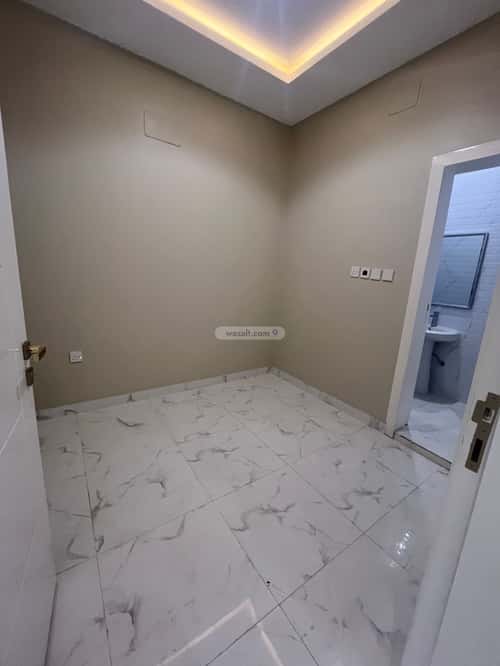 فيلا 518.55 متر مربع جنوبية على شارع 40م الشرف، خميس مشيط