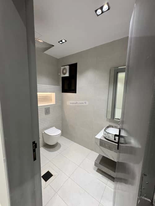 دور 203.97 متر مربع ب 6 غرف سلطانة، أبها