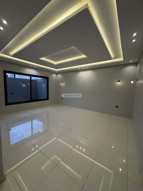 Villa 250 SQM Facing South on 25m Width Street The Honor, Khamis Mushait
