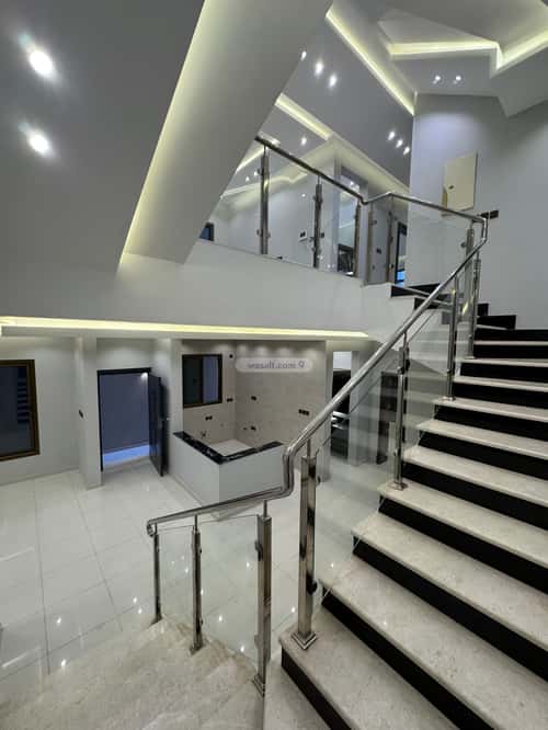 Villa 250 SQM Facing South on 25m Width Street The Honor, Khamis Mushait