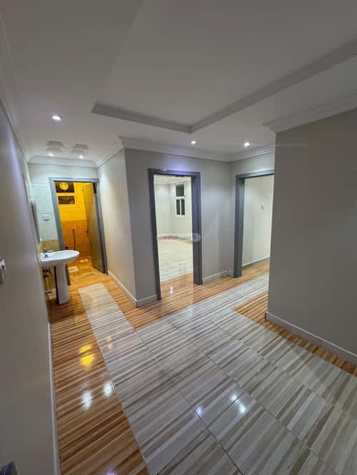 Apartment 202 SQM with 4 Bedrooms Al-Malqa, North Riyadh, Riyadh