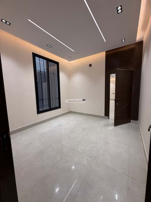 Floor with 5 Bedrooms Al- Nadwah, East Riyadh, Riyadh