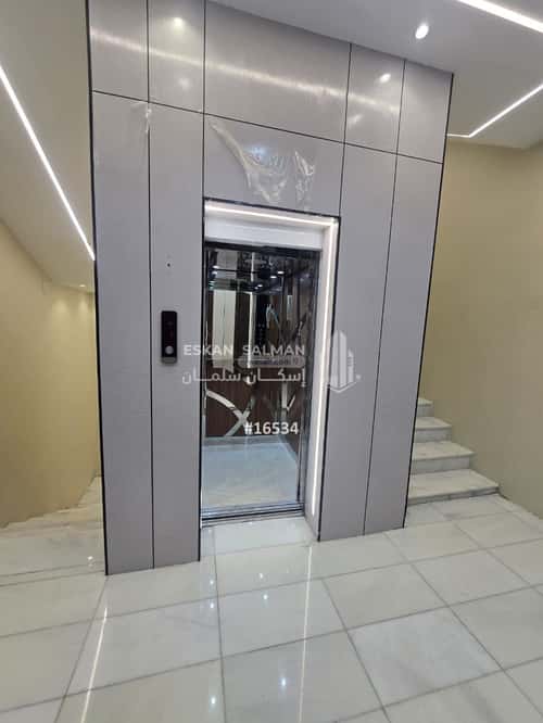 Apartment with 3 Bedrooms Al Nuzha, Samith