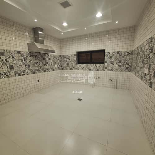 شقة ب 6 غرف طيبة، الدمام