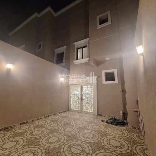 شقة ب 6 غرف طيبة، الدمام