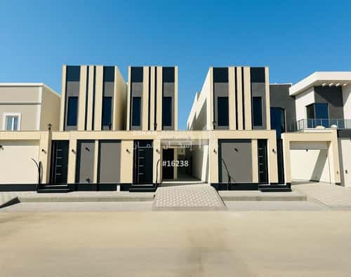 فيلا 395.47 متر مربع جنوبية على شارع 16م الأمواج، الخبر