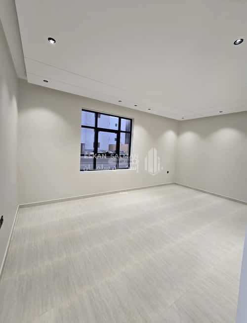 Apartment with 4 Bedrooms Al-Mohammadiyah 2, Jazan