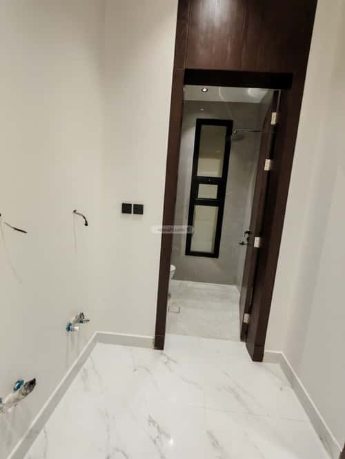 Floor 242.73 SQM with 4 Bedrooms Al-Muanisiyah, East Riyadh, Riyadh