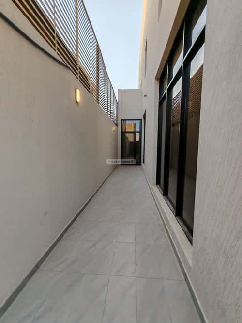 دور 242.73 متر مربع ب 4 غرف المونسية، شرق الرياض، الرياض