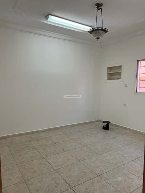 فيلا 250 متر مربع واجهة جنوبية ب 8 غرف الصحافة، شمال الرياض، الرياض