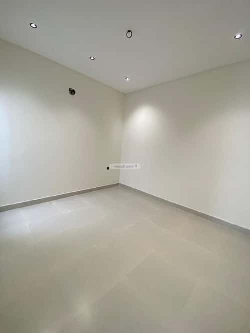 فيلا 500 متر مربع شرقية على شارع 20م ضاحية نمار، غرب الرياض، الرياض